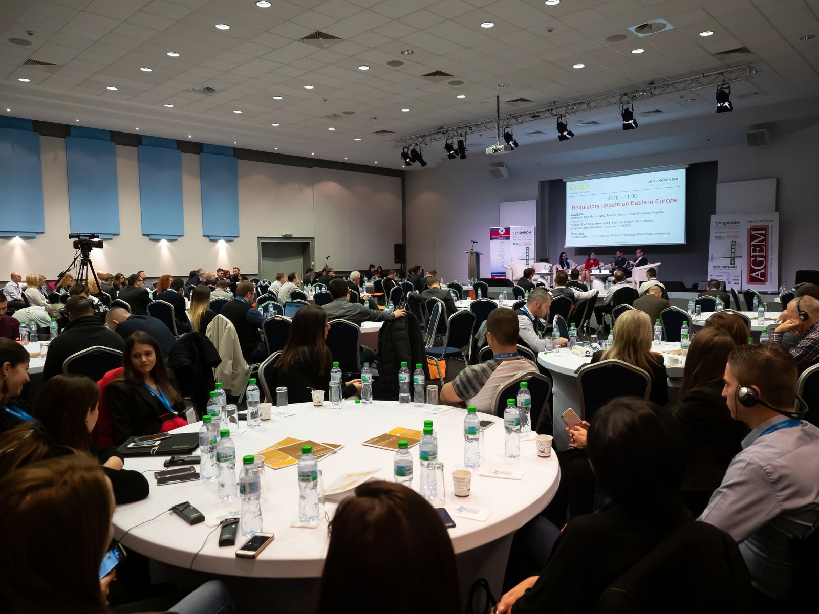 attendees at EEGS size 1600 × 1200